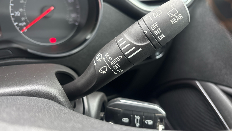 Vauxhall Crossland X 1.2T ecoTec [110] Elite 5dr [6 Speed] [S/S] Petrol Hatchback